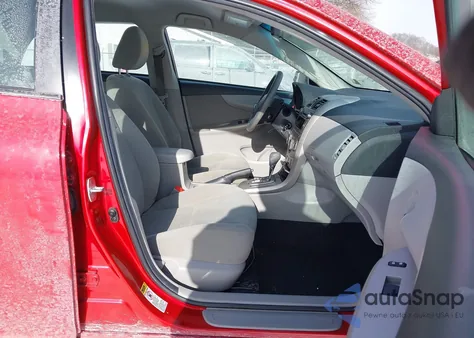 2011 Toyota Corolla Le z USA, uszkodzony, nr VIN 2T1BU4EE5BC727989